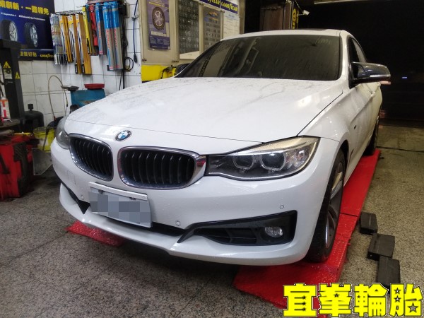 BMW F34 320 GT SELENIA 5W40 輪胎對調