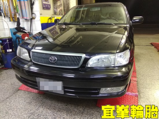 TOYOTA PREMIO 鋁圈更換