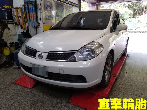 NISSAN TIIDA SELENIA 5W40