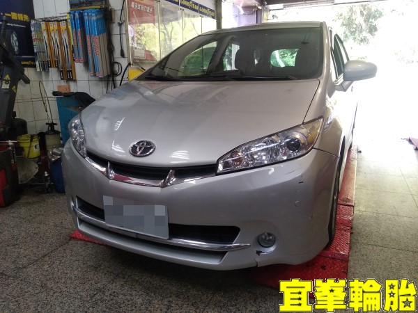 TOYOTA WISH 自備機油保養 輪胎對調