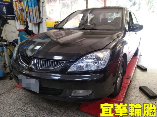 Mitsubishi Global Lancer 自備機油保養 BOHENG陶瓷競技前來令 BOHENG前劃線碟盤更換 TUTELA TOP 4 煞車油脈衝式更換
