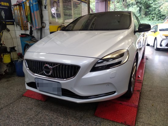 Volvo V40 T5 輪胎對調 極致胎圈平衡