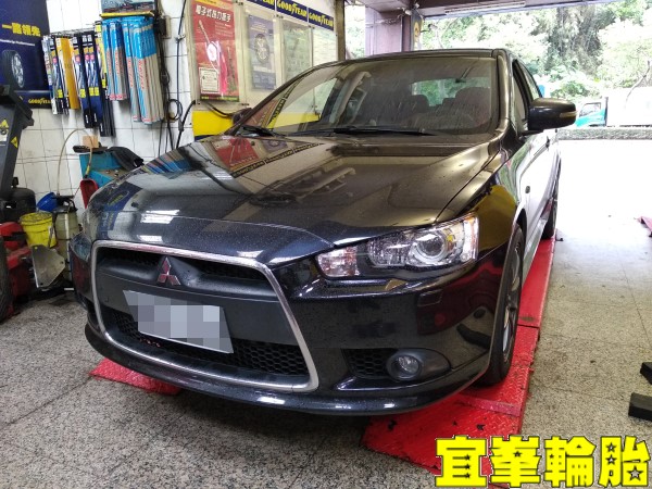 Mitsubishi Lancer Sportback 自備機油變速箱油保養 輪胎對調 9986 TUTELA TOP 4/S 煞車油脈衝式更換 燃油系統清潔劑 WOLVER WG12 水箱精