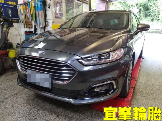 Ford Mondeo Wagon Goodyear Eagle F1 Asymmetric 5  235/45/18 3D四輪定位