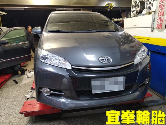 TOYOTA WISH SELENIA 5W40  輪胎對調