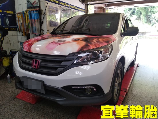 HONDA CR-V SELENIA 5W30 輪胎對調