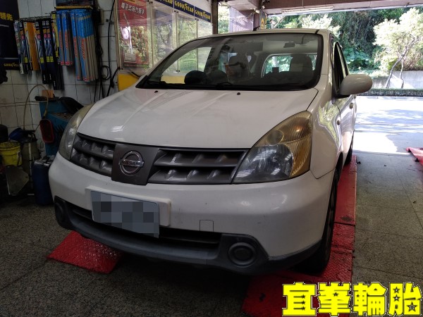 NISSAN LIVINA SELENIA 10W40 YKYB後避震器更換