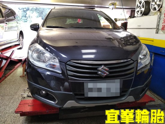 Suzuki SX4 Crossover Goodyear EfficientGrip Performance 205/60/16 3D四輪定位