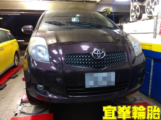 TOYOTA YARIS  Goodyear Assurance TripleMax 185/60/15 胎圈最佳化平衡