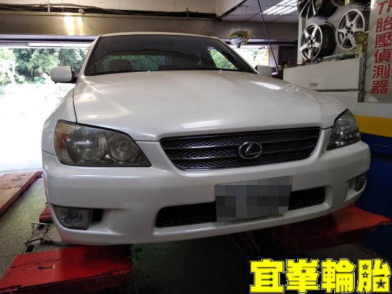 Lexus IS200 3D四輪定位