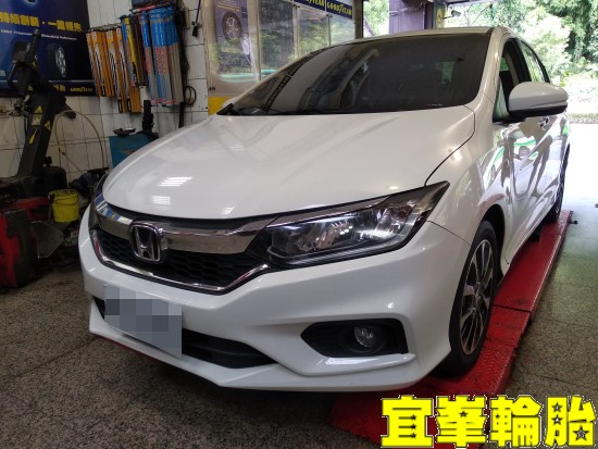 HONDA CITY SELENIA 5W40 輪胎對調 極致胎圏平衡