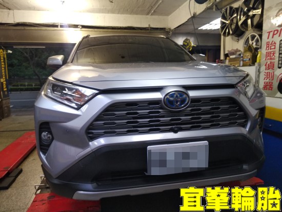 Toyota RAV4 Hybrid 3D四輪定位