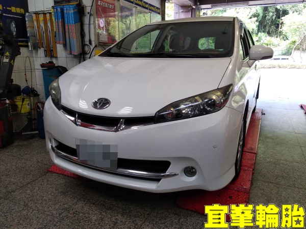 TOYOTA WISH SELENIA 5W40 輪胎對調