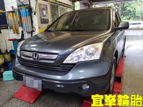 HONDA CR-V 車輛行駛異音 輪胎軸承更換