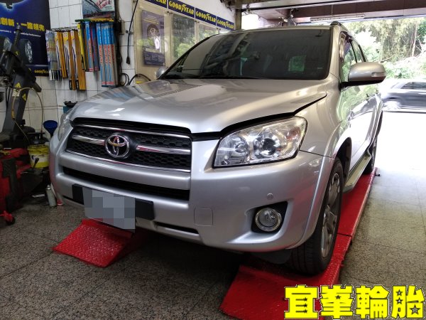 TOYOTA RAV4 SELENIA 5W40 SWD JAKO ATF 輪胎對調