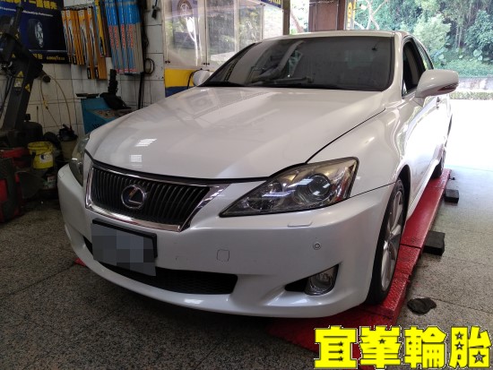 LEXUS IS250 SELENIA 5W30