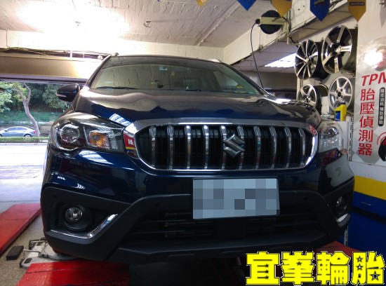 Suzuki New SX4 3D四輪定位