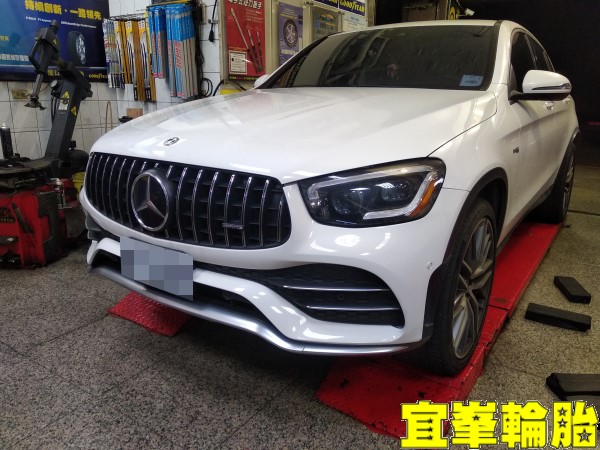 Mercedes-Benz AMG GLC43 4ATIC Continental ContiSportContact 5P CSC5P 255/40/21 3D四輪定位