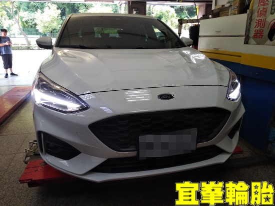 Ford Focus ST-Line Lomme 3D四輪定位